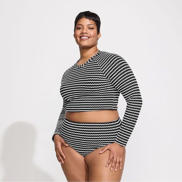 Land's End Crochet long sleeve bikini top bottoms built-in bra black white Var - Picture 10 of 11